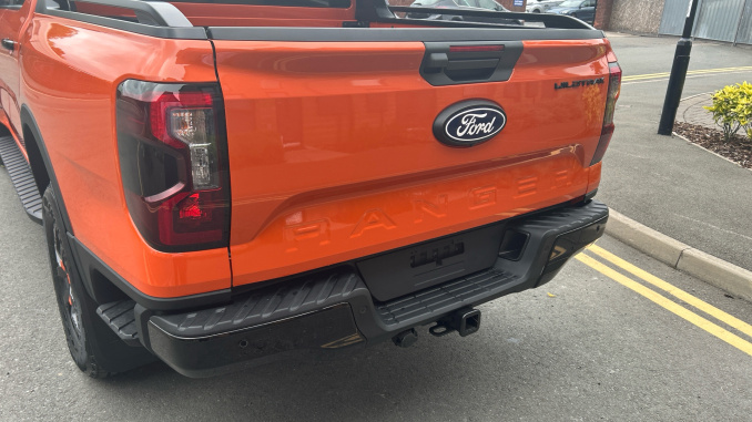 Ford Ranger Diesel Pick Up D/Cab Wildtrak 3.0 EcoBlue V6 240 Auto - Image 32